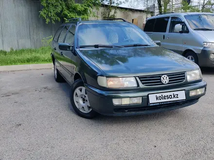 Volkswagen Passat 1996 годаүшін1 850 000 тг. в Алматы – фото 3