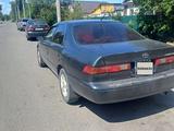 Toyota Camry 1998 года за 2 600 000 тг. в Талдыкорган – фото 4