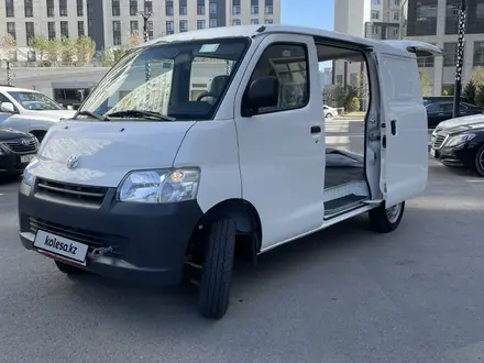 Toyota Lite Ace 2023 года за 12 800 000 тг. в Астана