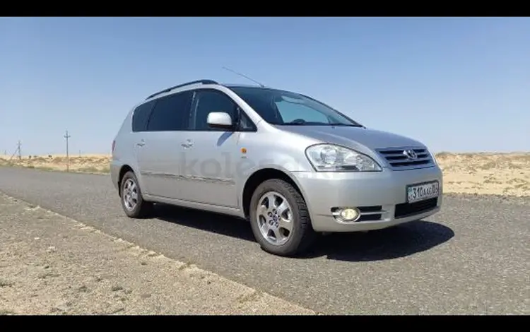 Toyota Avensis Verso 2003 годаүшін6 100 000 тг. в Атырау