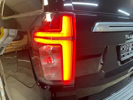 Chevrolet Suburban 2023 года за 44 900 000 тг. в Алматы – фото 9