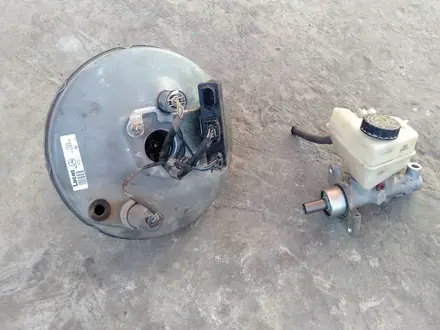 Крыло тормозной вакум цилиндр глушитель гранат суппорт коврик за 5 000 тг. в Талдыкорган – фото 3