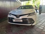 Toyota Camry 2019 года за 14 083 140 тг. в Алматы