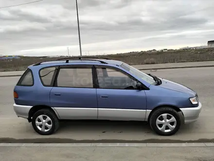 Toyota Ipsum 1996 года за 3 000 000 тг. в Алматы