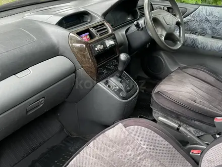 Mitsubishi Chariot 1998 года за 2 000 000 тг. в Алматы – фото 16
