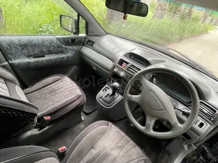 Mitsubishi Chariot 1998 года за 2 000 000 тг. в Алматы – фото 33