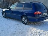 Toyota Avensis 1999 годаүшін4 700 000 тг. в Астана – фото 2