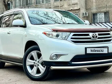 Toyota Highlander 2013 года за 17 000 000 тг. в Алматы
