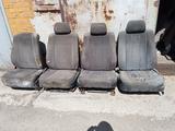 Сиденья BMW e34 за 5 000 тг. в Усть-Каменогорск