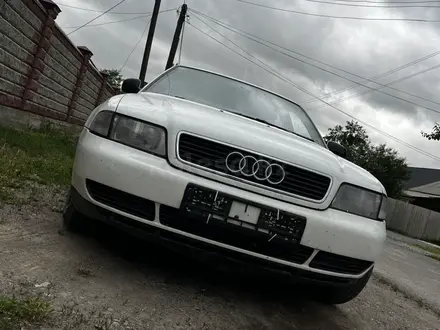 Audi A4 1995 годаүшін1 100 000 тг. в Алматы