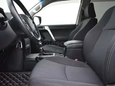 Toyota Land Cruiser Prado Comfort 2019 года за 17 899 990 тг. в Атырау – фото 17