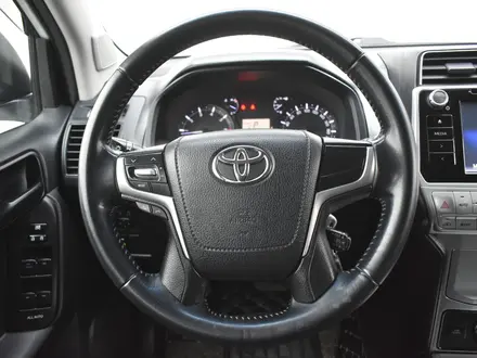 Toyota Land Cruiser Prado Comfort 2019 года за 17 899 990 тг. в Атырау – фото 11