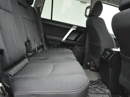 Toyota Land Cruiser Prado Comfort 2019 года за 17 899 990 тг. в Атырау – фото 15