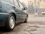 Volkswagen Golf 1992 годаүшін1 350 000 тг. в Есик