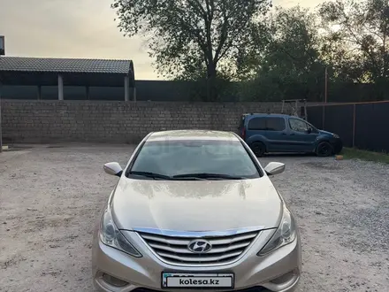 Hyundai Sonata 2010 года за 4 500 000 тг. в Шымкент – фото 3
