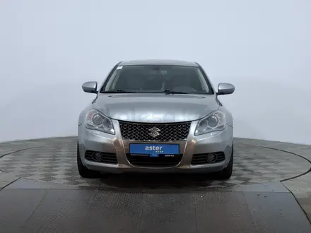 Suzuki Kizashi 2011 года за 3 990 000 тг. в Астана – фото 2