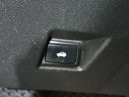 Suzuki Kizashi 2011 года за 3 990 000 тг. в Астана – фото 24