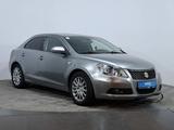 Suzuki Kizashi 2011 года за 3 990 000 тг. в Астана – фото 3