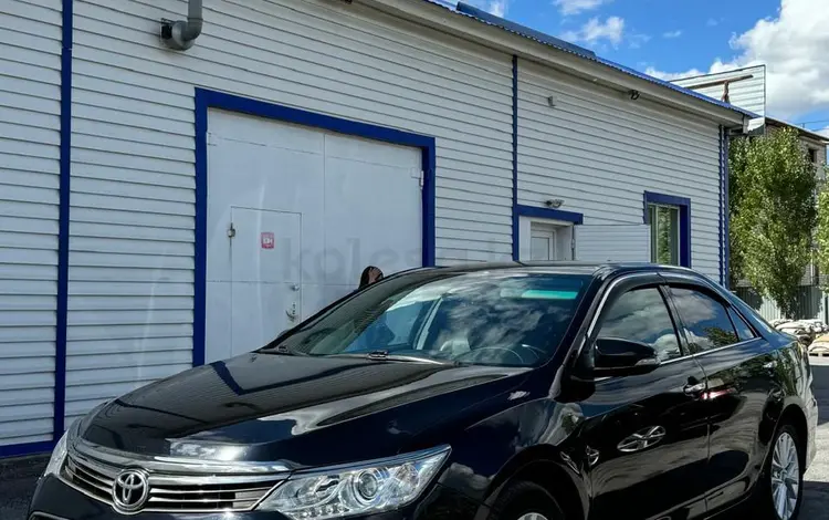 Toyota Camry 2014 года за 11 000 000 тг. в Актобе