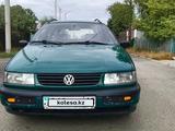 Volkswagen Passat 1994 года за 1 800 000 тг. в Астана – фото 2
