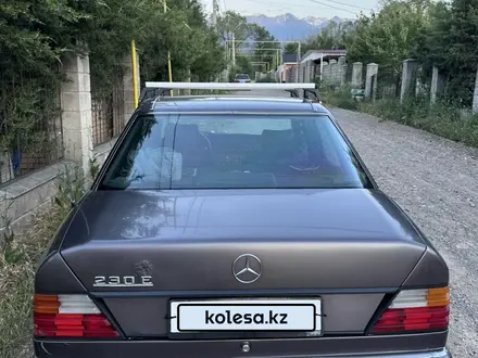 Mercedes-Benz E 230 1992 года за 2 000 000 тг. в Алматы – фото 6