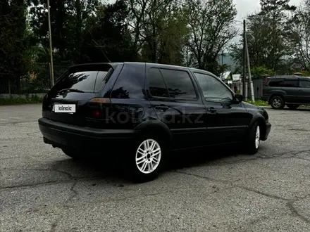 Volkswagen Golf 1997 года за 2 000 000 тг. в Ушарал