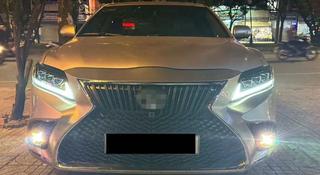 Передний бампер LEXUS CAMRY 40 за 200 000 тг. в Караганда