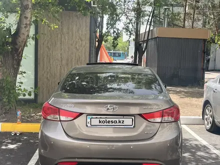 Hyundai Elantra 2013 года за 5 400 000 тг. в Караганда – фото 9