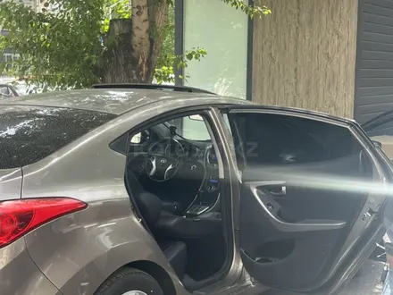 Hyundai Elantra 2013 года за 5 400 000 тг. в Караганда – фото 16