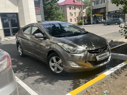Hyundai Elantra 2013 года за 5 400 000 тг. в Караганда