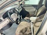 Toyota Camry 2002 года за 4 500 000 тг. в Павлодар – фото 2