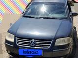 Volkswagen Passat 2001 годаүшін2 000 000 тг. в Атырау