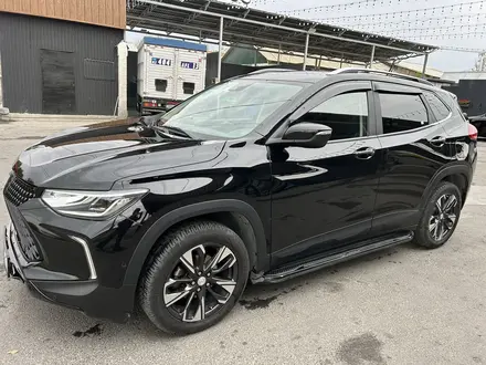 Chevrolet Tracker 2023 года за 9 800 000 тг. в Шымкент