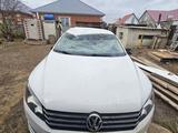 Volkswagen Passat 2013 годаүшін2 200 000 тг. в Уральск