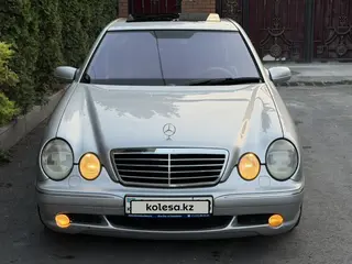 Mercedes-Benz E 55 AMG