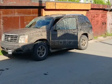 Cadillac Escalade 2004 года за 6 000 000 тг. в Астана