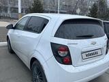 Chevrolet Aveo 2014 года за 2 400 000 тг. в Костанай – фото 2