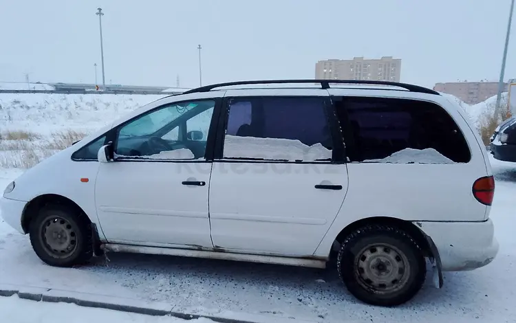 Volkswagen Sharan 1997 годаүшін1 600 000 тг. в Кокшетау