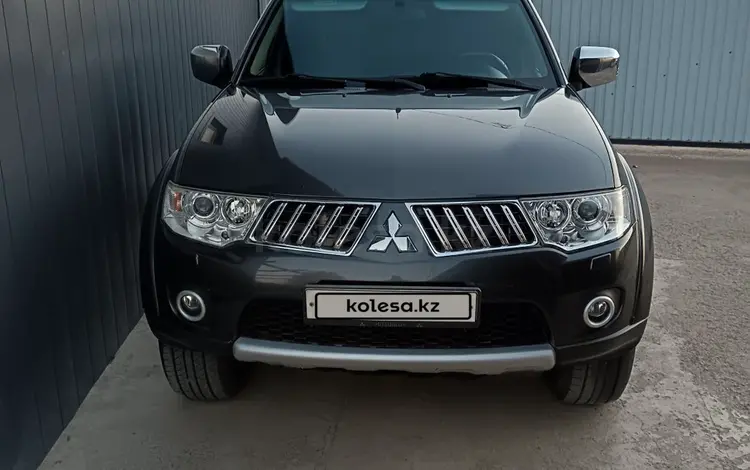 Mitsubishi Pajero Sport 2014 годаүшін8 700 000 тг. в Уральск