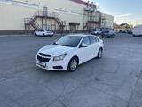 Chevrolet Cruze 2011 года за 3 000 000 тг. в Караганда – фото 2