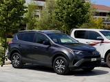 Toyota RAV4 2017 года за 8 750 000 тг. в Жанаозен – фото 5