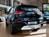 Chevrolet Tracker LT 1.2 2024 годаүшін10 390 000 тг. в Астана – фото 5