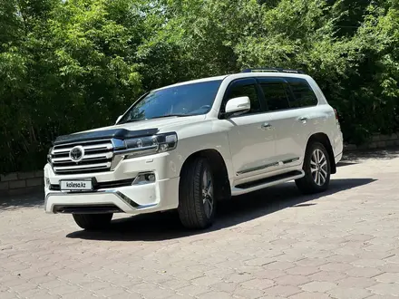 Toyota Land Cruiser 2017 года за 33 000 000 тг. в Алматы – фото 2