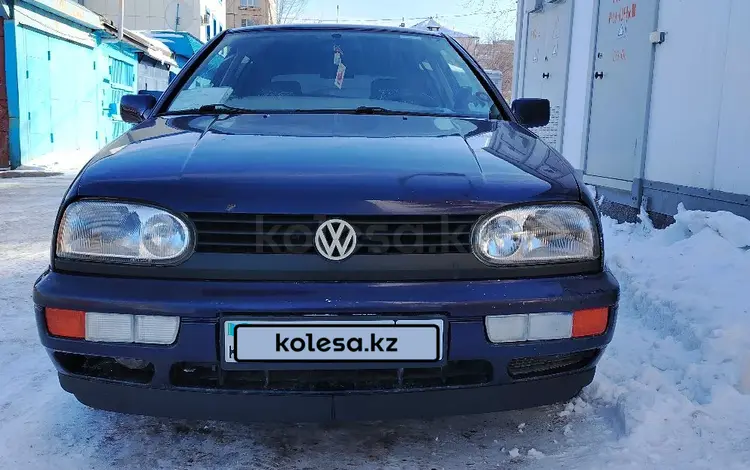 Volkswagen Golf 1997 года за 1 900 000 тг. в Астана