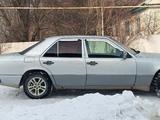 Mercedes-Benz E 230 1992 года за 380 000 тг. в Алматы