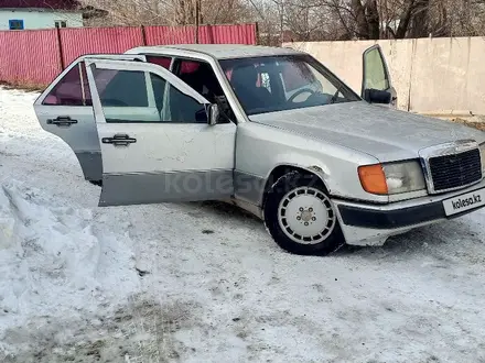 Mercedes-Benz E 230 1992 года за 380 000 тг. в Алматы – фото 3