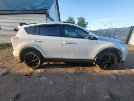 Toyota RAV4 2019 года за 11 100 000 тг. в Кокшетау – фото 3