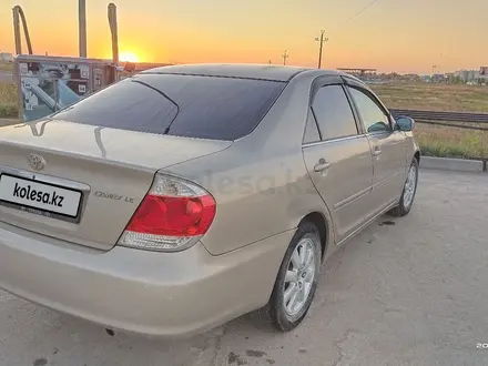 Toyota Camry 2005 года за 5 000 000 тг. в Актобе – фото 3