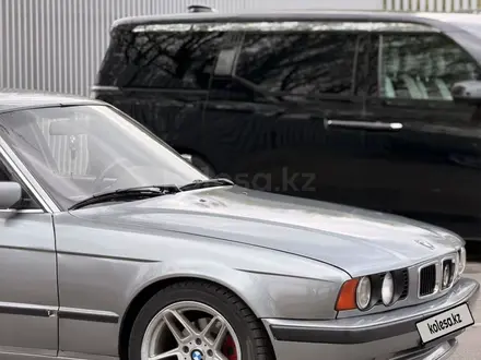 BMW 540 1995 года за 5 500 000 тг. в Алматы – фото 2