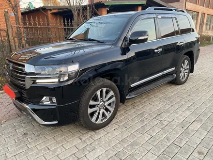 Toyota Land Cruiser 2017 года за 39 000 000 тг. в Алматы – фото 3